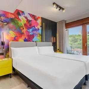 bilbao-apartamentos-atxuri.bilbaohotelsspain.com/